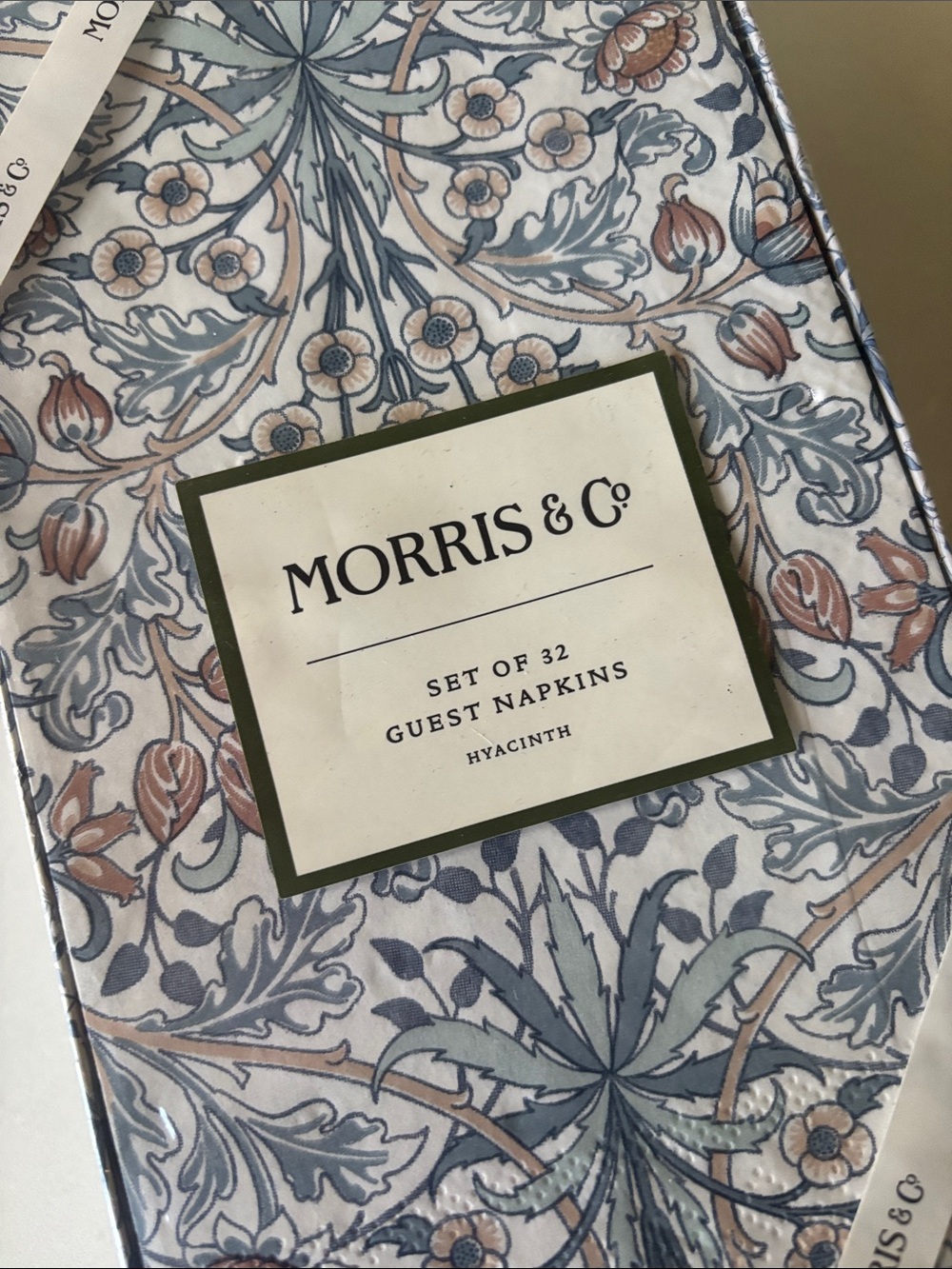 ❤️… Morris & Co Hyacinth Guest Napkins - Blue and Cream (set of 32)